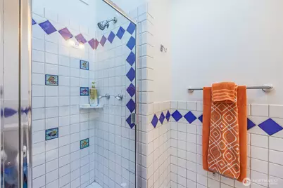 10648 NE 47th Place, Kirkland, WA 98033 - Photo 20