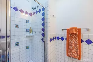 10648 NE 47th Pl, Kirkland, WA 98033 - Photo 20
