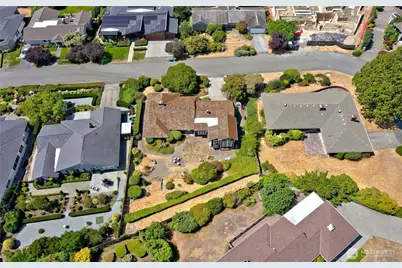 1012 Evergreen Drive, Bellevue, WA 98004 - Photo 24