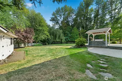 2836 213th Avenue SE, Sammamish, WA 98075 - Photo 32