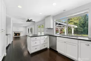 2836 213th Ave SE, Sammamish, WA 98075 - Photo 10