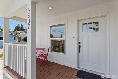 4507 Oaks Avenue, Anacortes, WA 98223 - Photo 1