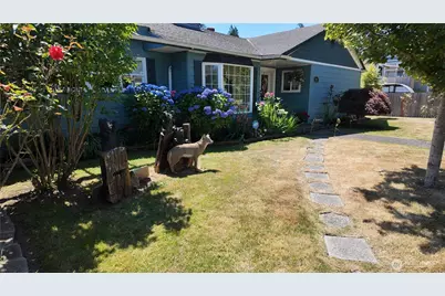 903 Jameson Street, Sedro Woolley, WA 98284 - Photo 2