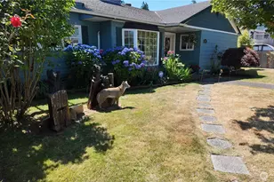 903 Jameson St, Sedro Woolley, WA 98284 - Photo 2
