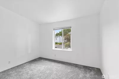 11100 4th Avenue W #4, Everett, WA 98204 - Photo 28