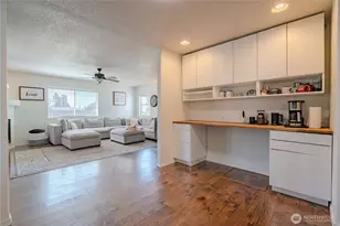 414 N 3rd Pl, Kalama, WA 98625 - Photo 12