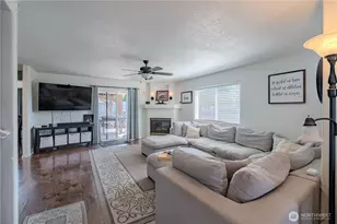 414 N 3rd Pl, Kalama, WA 98625 - Photo 4
