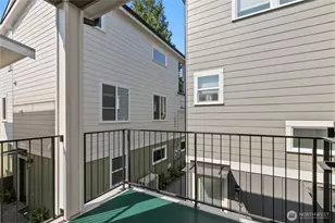 8332 26th Ave NW, Seattle, WA 98117 - Photo 18