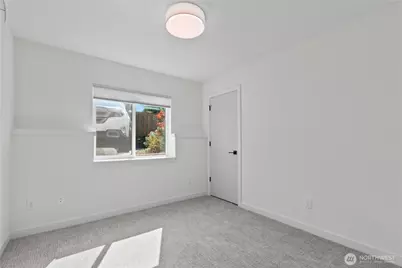 8332 26th Avenue NW, Seattle, WA 98117 - Photo 8