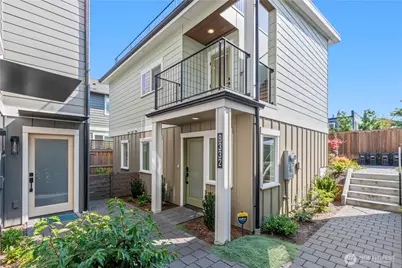 8332 26th Avenue NW, Seattle, WA 98117 - Photo 2