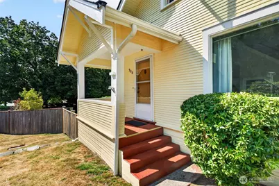 906 SW 130th Street, Burien, WA 98146 - Photo 2