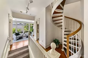 939 13th Ave E, Seattle, WA 98102 - Photo 26