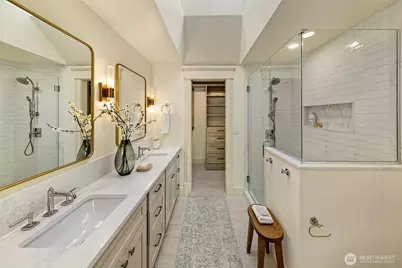 939 13th Avenue E, Seattle, WA 98102 - Photo 20