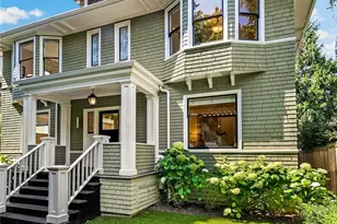 939 13th Ave E, Seattle, WA 98102 - Photo 2