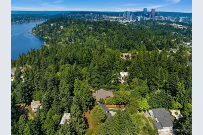 2009 102nd Place SE, Bellevue, WA 98004 - Photo 36