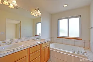 8702 Myrtle St, Stanwood, WA 98292 - Photo 16