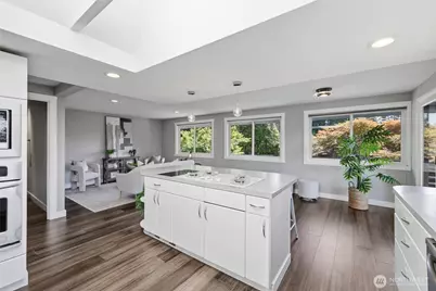 4802 111th Avenue NE, Kirkland, WA 98033 - Photo 8