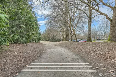 2309 N Northlake Way #16, Seattle, WA 98103 - Photo 40