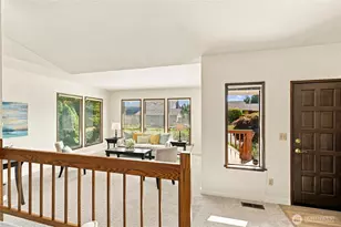 10704 44th Ave SE, Everett, WA 98208 - Photo 4
