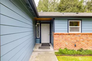 319 Shelter Bay Dr, La Conner, WA 98257 - Photo 2