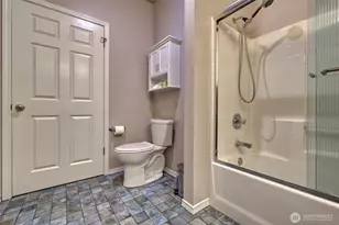 714 228th St SW, Bothell, WA 98021 - Photo 22