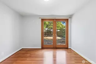 346 N 102nd St, Seattle, WA 98133 - Photo 18