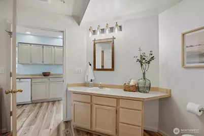 321 SE Orchard Dr. #13, North Bend, WA 98045 - Photo 8