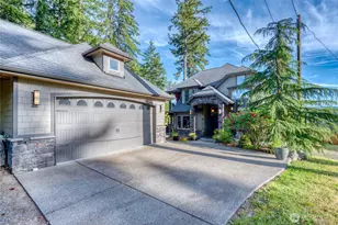 15718 Scenic Shores Dr SE, Yelm, WA 98597 - Photo 4