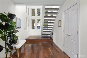 2035 W Lake Sammamish Pkwy SE, Bellevue, WA 98008 - Photo 14