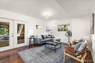 2035 W Lake Sammamish Pkwy SE, Bellevue, WA 98008 - Photo 4