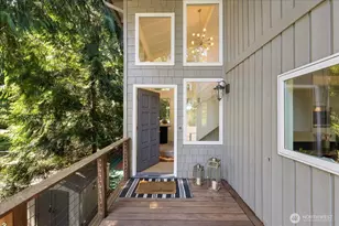 2035 W Lake Sammamish Pkwy SE, Bellevue, WA 98008 - Photo 2
