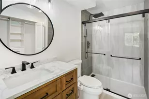 9255 Greenwood Ave N, Seattle, WA 98103 - Photo 14