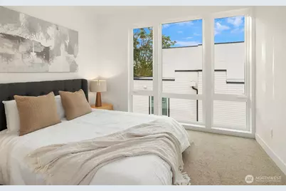 536 W Barrett Street, Seattle, WA 98109 - Photo 20