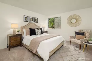 4727 W Lake Sammamish Pkwy SE, Issaquah, WA 98027 - Photo 4