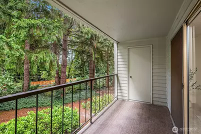 4727 W Lake Sammamish Parkway SE #B206, Issaquah, WA 98027 - Photo 16