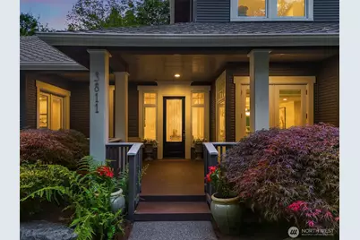 3811 97th Avenue NE, Kirkland, WA 98033 - Photo 2