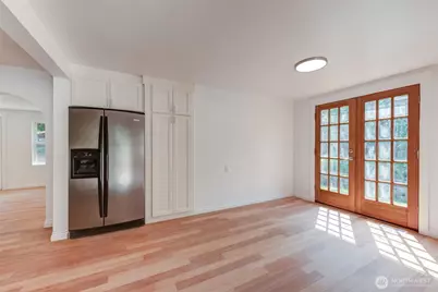 8183 NE 165th Street, Kenmore, WA 98028 - Photo 6