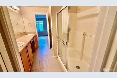 5583 Lakemont Blvd SE #1603, Bellevue, WA 98006 - Photo 16