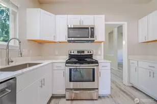 19500 6th Ave S, Des Moines, WA 98148 - Photo 10