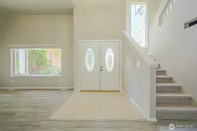 19500 6th Avenue S, Des Moines, WA 98148 - Photo 2