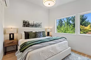 8037 Wallingford Ave N, Seattle, WA 98103 - Photo 18