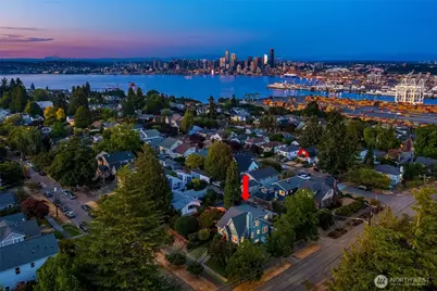3058 38th Avenue SW, Seattle, WA 98126 - Photo 4