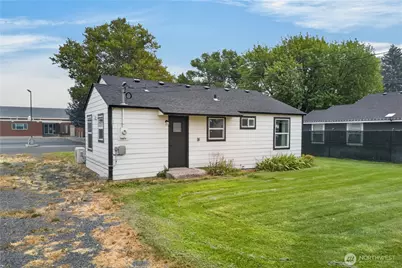 11 Ivy Street NE, Ephrata, WA 98823 - Photo 4