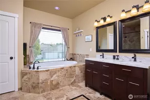 404 Coyote Ridge Dr, Walla Walla, WA 99362 - Photo 16