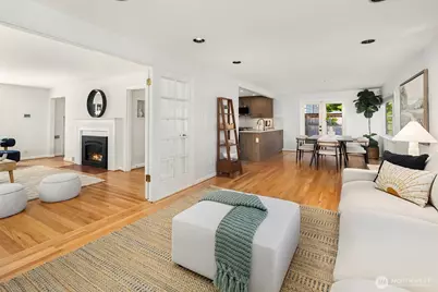 7346 19th Avenue NE, Seattle, WA 98115 - Photo 8