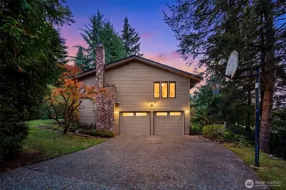 13233 SE 51st Place, Bellevue, WA 98006 - Photo 4