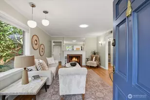 11058 17th Ave NE, Seattle, WA 98125 - Photo 2