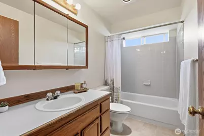 5201 107th Street SW, Mukilteo, WA 98275 - Photo 28