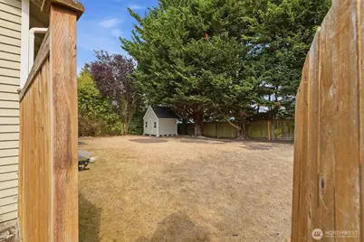 5201 107th Street SW, Mukilteo, WA 98275 - Photo 34