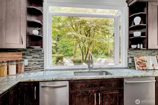21517 NE 143rd Pl, Woodinville, WA 98077 - Photo 10